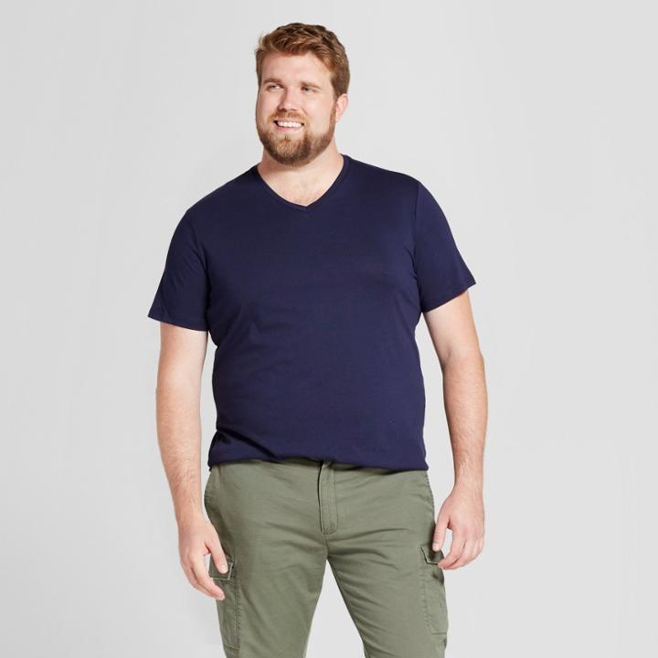 Men's Big & Tall Standard Fit Short Sleeve V-neck T-shirt - Goodfellow & Co Navy (blue)