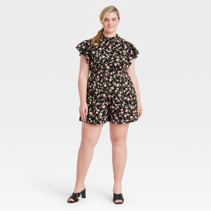 Women's Plus Size Button Detail Paperbag Shorts - Who What Wear Black Floral