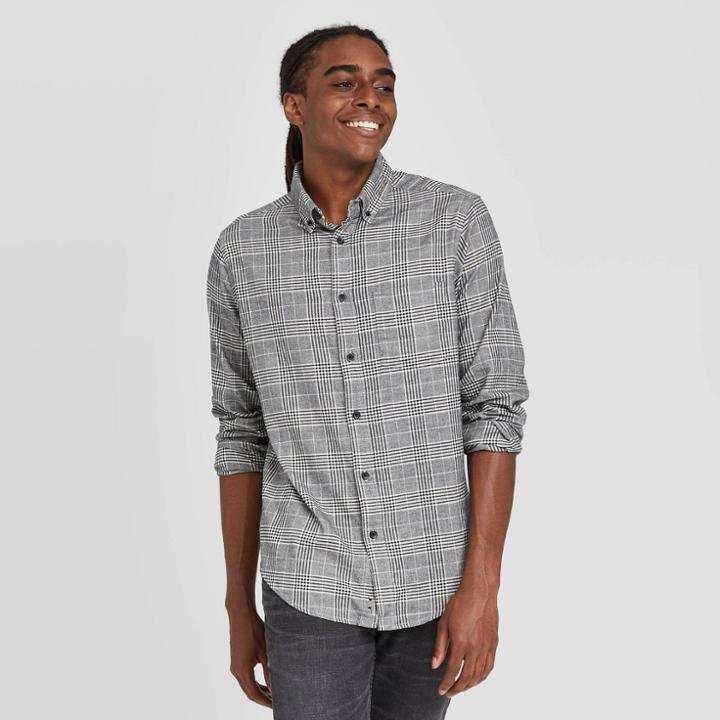 Mens Standard Fit Long Sleeve 1-pocket Flannel Button-down Shirt - Goodfellow & Co Gray