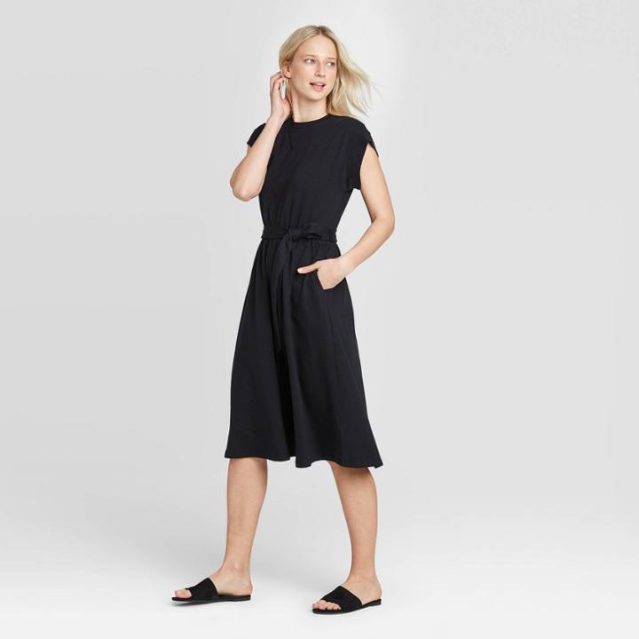 Women's Short Sleeve Shirring-detailed Dress - Who What Wear Jet Black