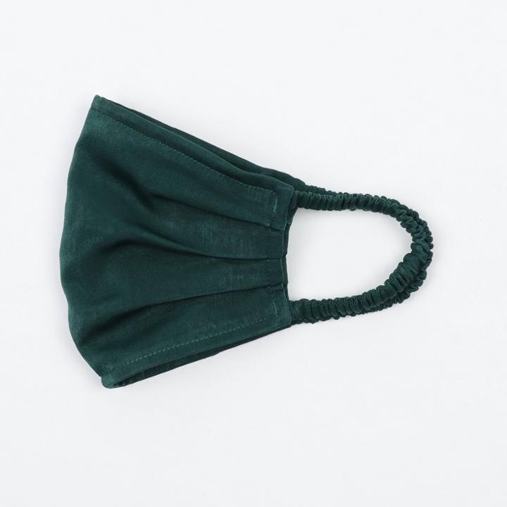 Women's Single Pack Fabric Face Mask - Wild Fable Green
