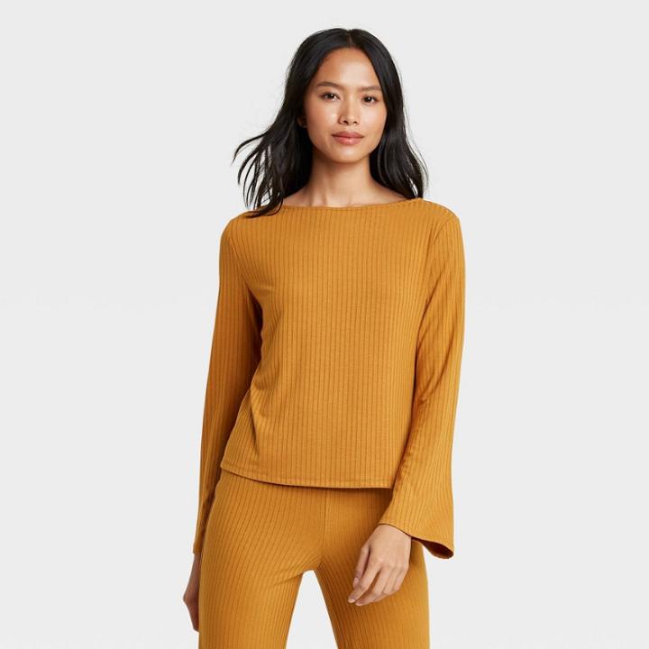 Women's Bell Long Sleeve Boat Neck T-shirt - Who What Wear Brown