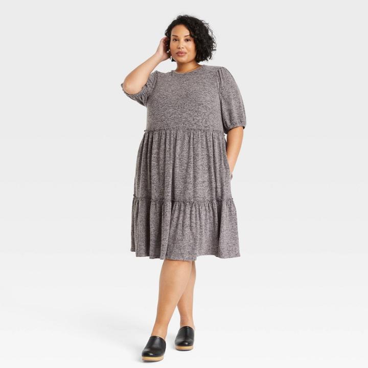 Women's Plus Size Short Sleeve Tiered Dress - Knox Rose Heather Gray
