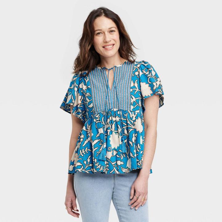 Women's Flutter Short Sleeve Top - Knox Rose Blue Floral