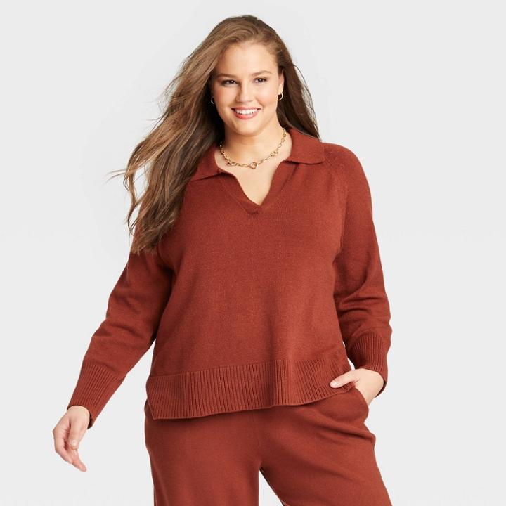 Women's Plus Size Split Neck Pullover Sweater - Ava & Viv Rust
