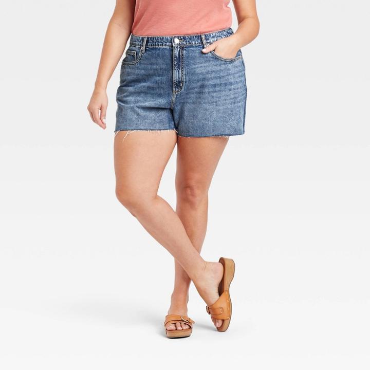 Women's Plus Size Mid-rise Boyfriend Jean Shorts - Universal Thread Medium Wash 18w,