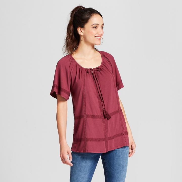 Women's Lace Trim Knit Top - Knox Rose Wine