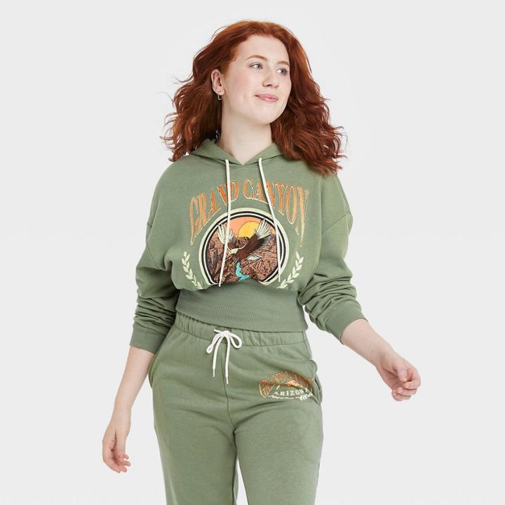 Zoe+liv Women's Grand Canyon Hooded Cropped Graphic Sweatshirt - Green