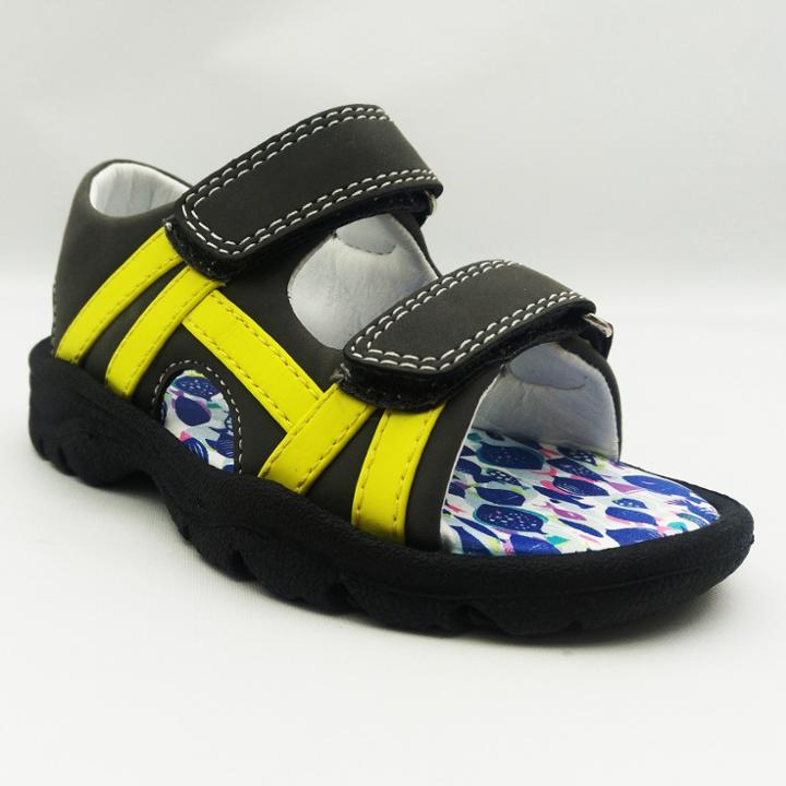 Toddler Boys' Brooks Footbed Sandals - Cat & Jack Grey