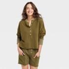 Women's Long Sleeve Henley Neck Cropped Shirt - Universal Thread Green