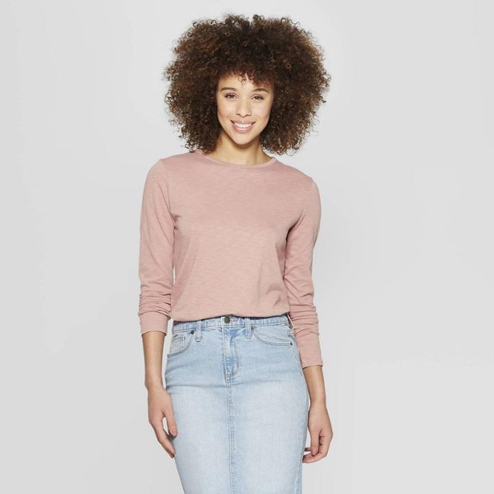 Women's Long Sleeve T-shirt With Side Slit - Universal Thread Pink