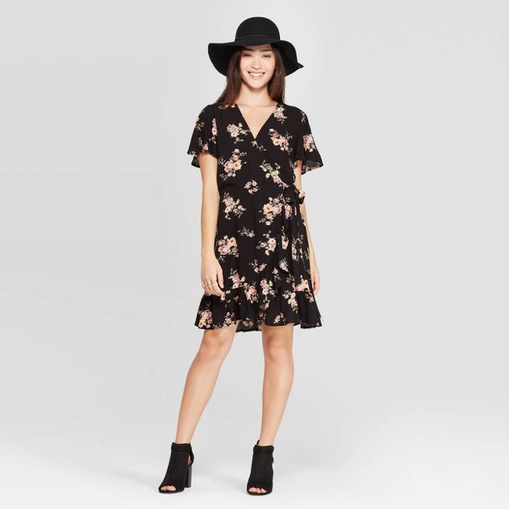 Women's Floral Print Short Sleeve V-neck Neck Ruffle Bottom Wrap Dress - Xhilaration Black
