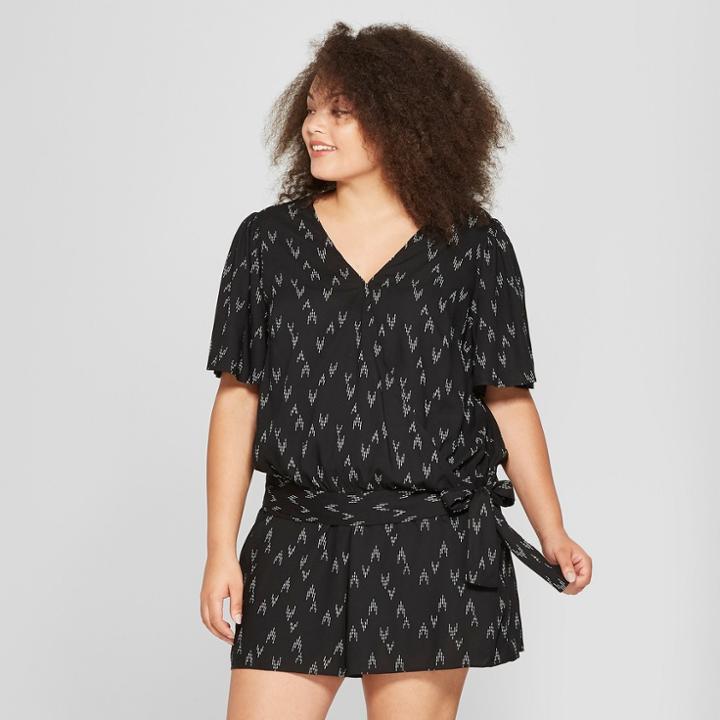 Women's Plus Size Printed Woven Wrap Short Sleeve Top - Ava & Viv Black/white