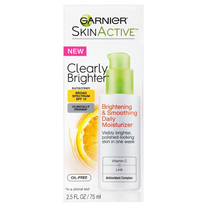 Garnier Skinactive Face Moisturizer With Vitamin C - Spf