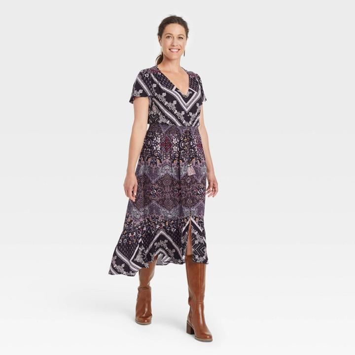 Women's Ruffle Short Sleeve Smocked Dress - Knox Rose Black Ikat