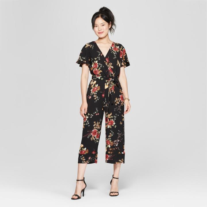 Women's Floral Print Short Sleeve V-neck Jumpsuit - Lily Star (juniors') Black/red/olive