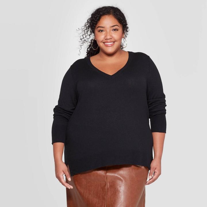 Women's Plus Size V-neck Pullover Sweater - Ava & Viv Black