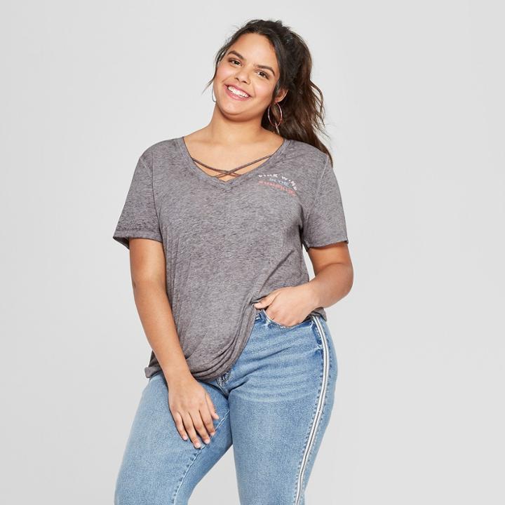 Women's Plus Size Short Sleeve Pink Wine Graphic T-shirt - Zoe+liv - Gray
