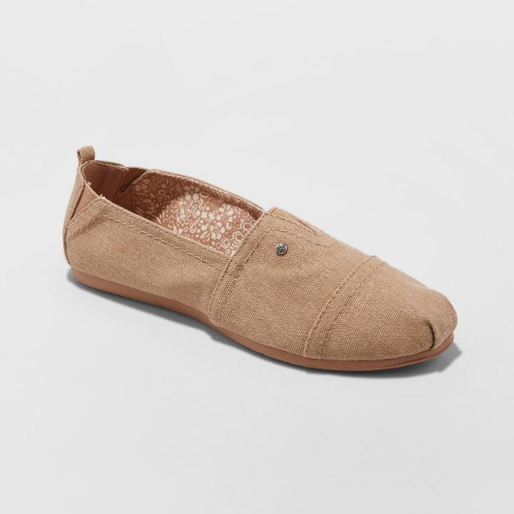 Women's Mad Love Lydia Slip On Canvas Sneakers - Tan