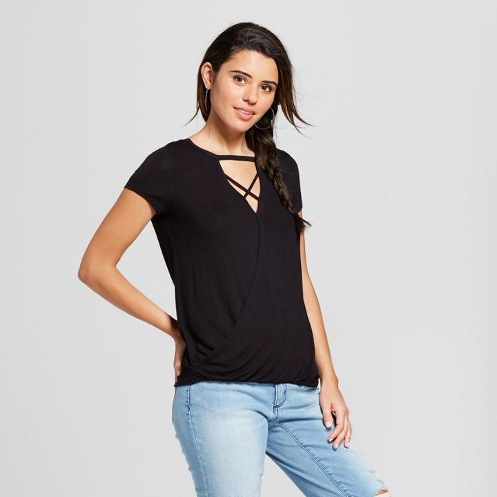 Women's Short Sleeve Lace Back Wrap Top - Almost Famous (juniors') Black