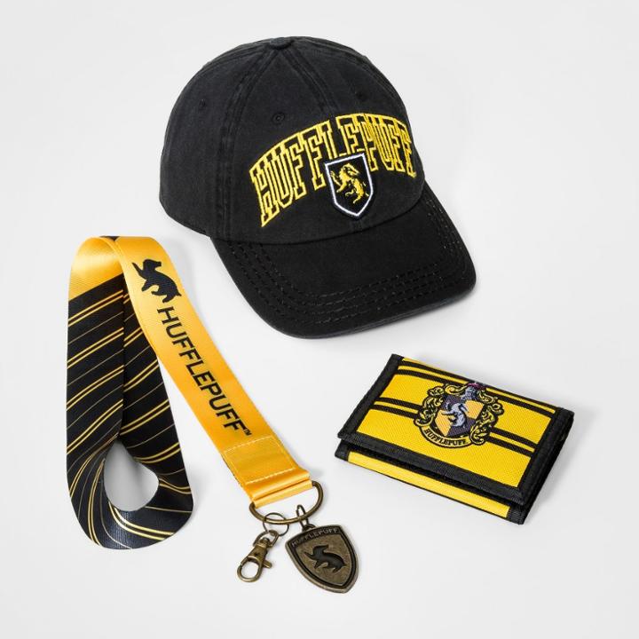 Harry Potter Boys' Hufflepuff Hat, Wallet & Lanyard Gift
