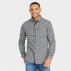 Men's Lightweight Flannel Long Sleeve Button-down Shirt - Goodfellow & Co White
