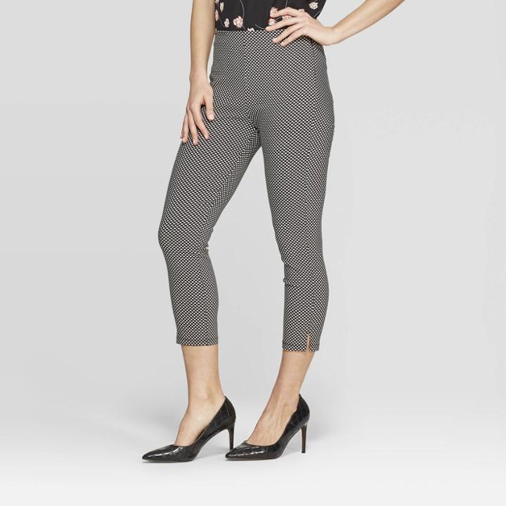 Women's Polka Dot Mid-rise Cropped Capri Pants - Who What Wear Black