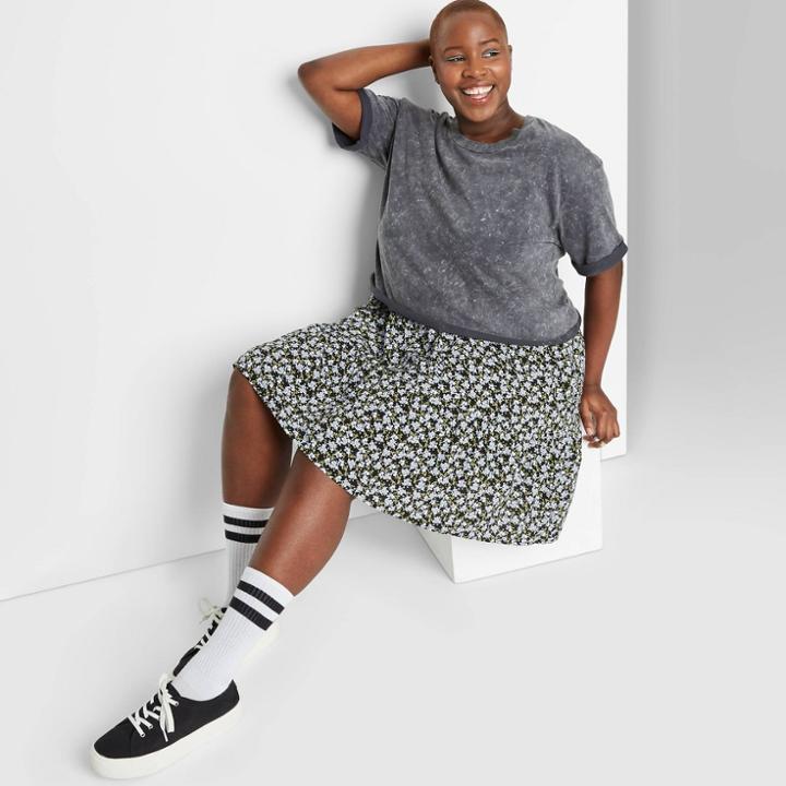 Women's Plus Size Rolled Short Sleeve Cropped T-shirt - Wild Fable Gray 1x, Women's,