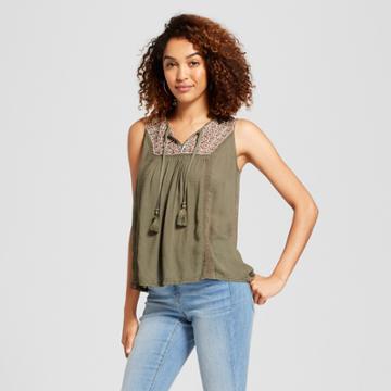 Women's Embroidered Textured Tank - Knox Rose Olive