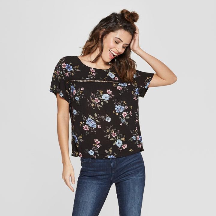 Women's Floral Print Short Sleeve Woven Top - Xhilaration Black/faded Indigo Xxl, Black Indigo