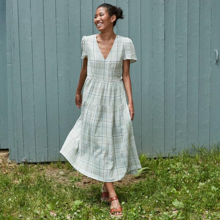 Women's Short Sleeve Wrap Dress - Universal Thread Light Green