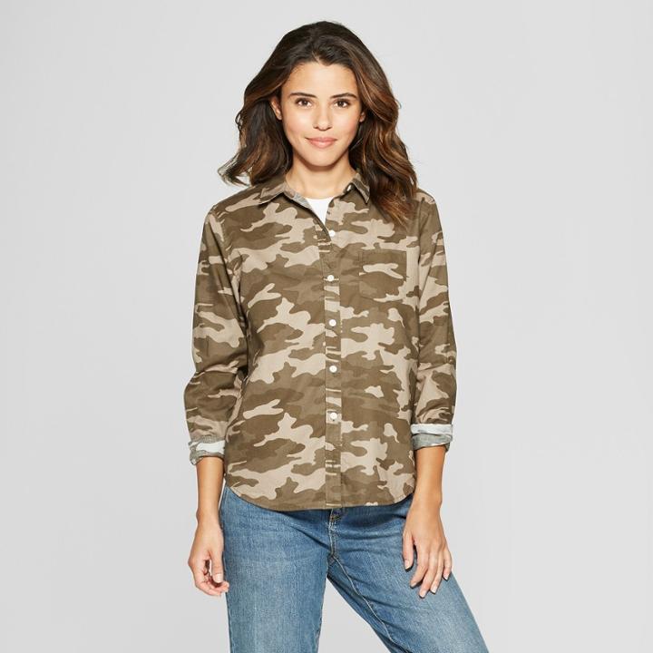 Women's Long Sleeve Camden Button-down Camo Shirt- Universal Thread Camo