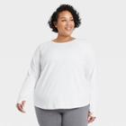 Women's Plus Size Essential Crewneck Long Sleeve T-shirt - All In Motion White