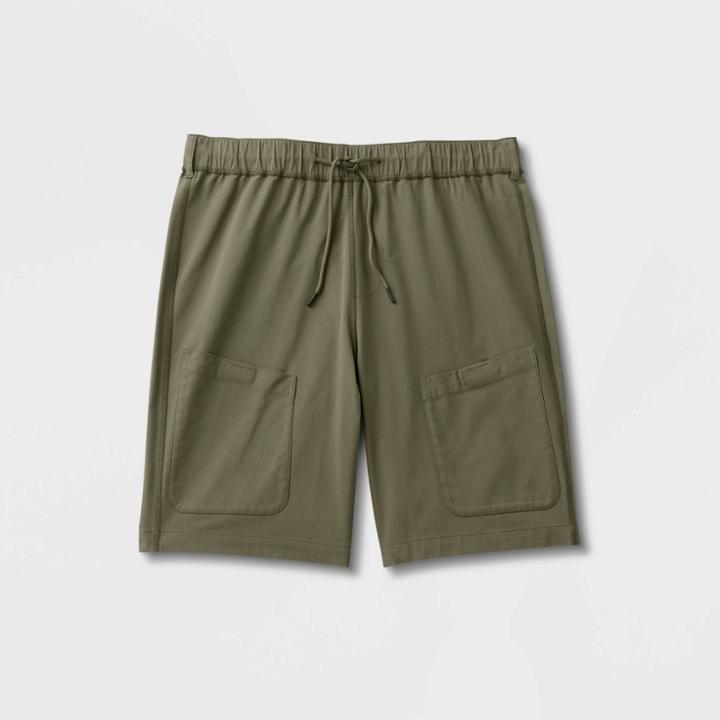 Men's 9.5 Regular Fit Adaptive Tech Chino Shorts - Goodfellow & Co Olive Green