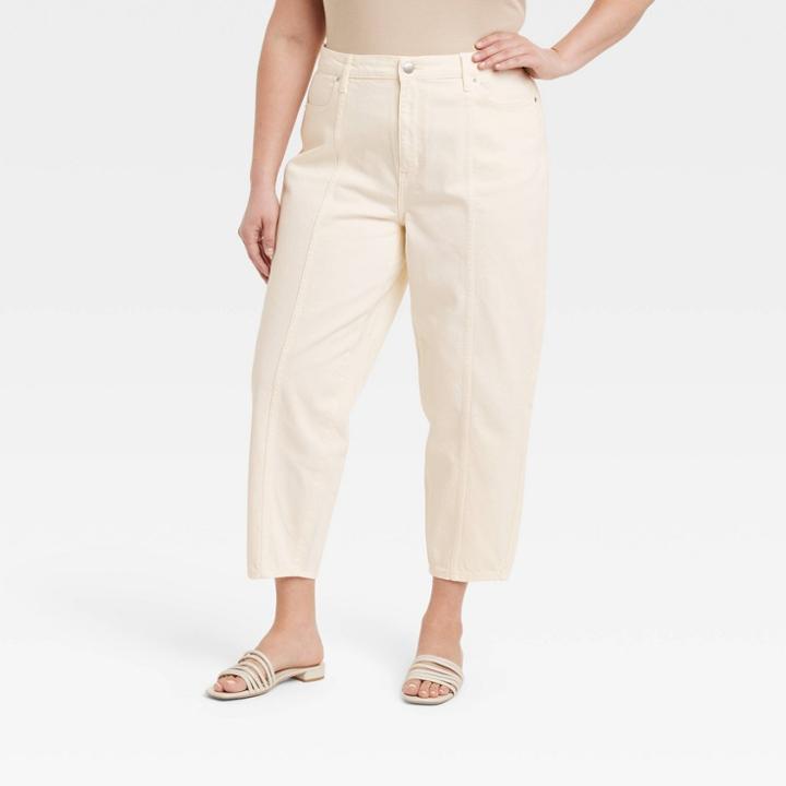 Women's Plus Size High-rise Carrot Leg Denim Pants - A New Day Off-white