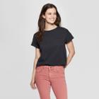 Women's Short Sleeve Crew Neck Hem Relaxed T-shirt - Universal Thread Gray