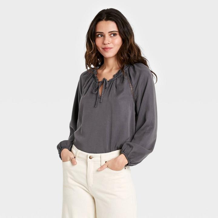 Women's Long Sleeve Ruffle Top - Knox Rose Gray