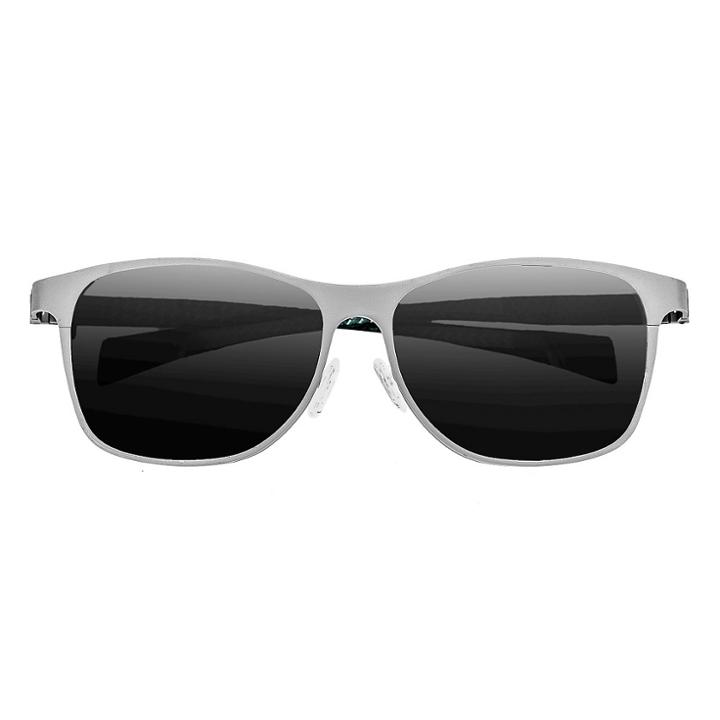 Breed Men's Templar Polarized Sunglasses With Titanium Frame And Carbon Fiber Arms - Silver/black,