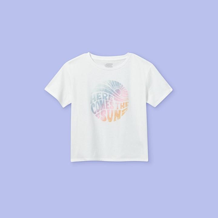 More Than Magic Girls' 'here Comes The Sun' Short Sleeve Graphic T-shirt - More Than