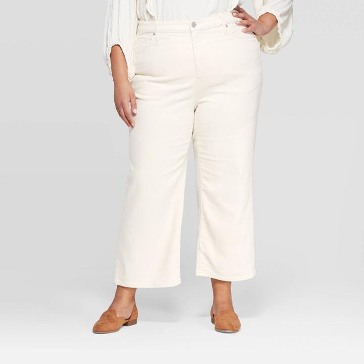 Women's Plus Size Mid-rise Wide Leg Cropped Jeans - Universal Thread White Wash