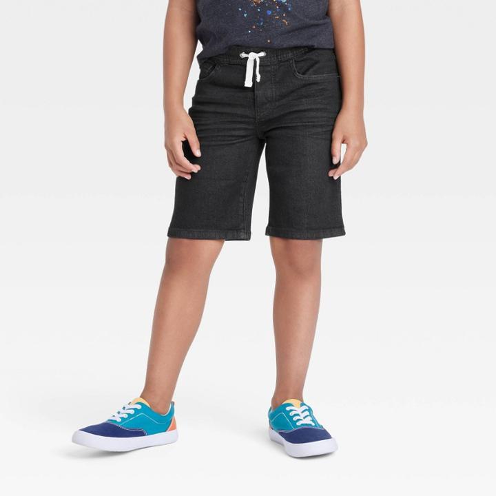 Boys' Classic 'at The Knee' Pull-on Shorts - Cat & Jack Black