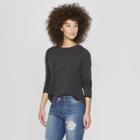 Women's Long Sleeve T-shirt With Rounded Hem - Universal Thread Gray