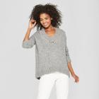 Women's Long Sleeve V-neck Sweater With Pearl Detail - Cliche Gray