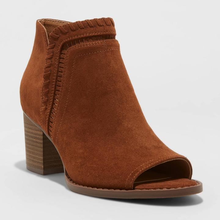 Women's Alexa Transitional Block Heeled Pumps - Universal Thread Cognac