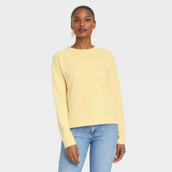 Women's Sweatshirt - Universal Thread Light Yellow