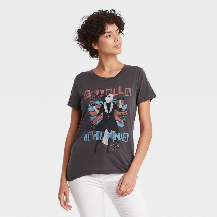 Cruella De Vil Women's Disney Cruella Uk Flag Short Sleeve Graphic T-shirt - Black