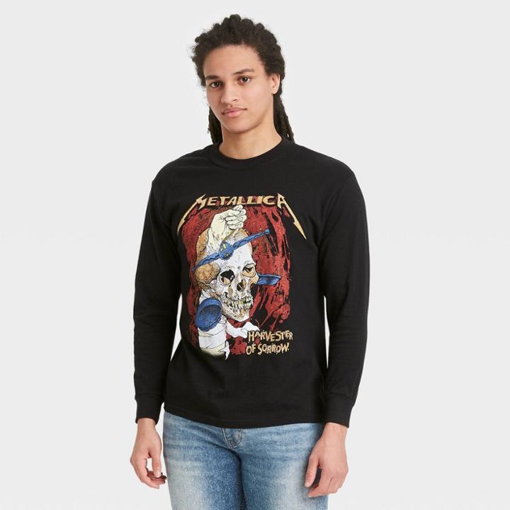 Merch Traffic Men's Metallica Tour Long Sleeve Graphic T-shirt - Black