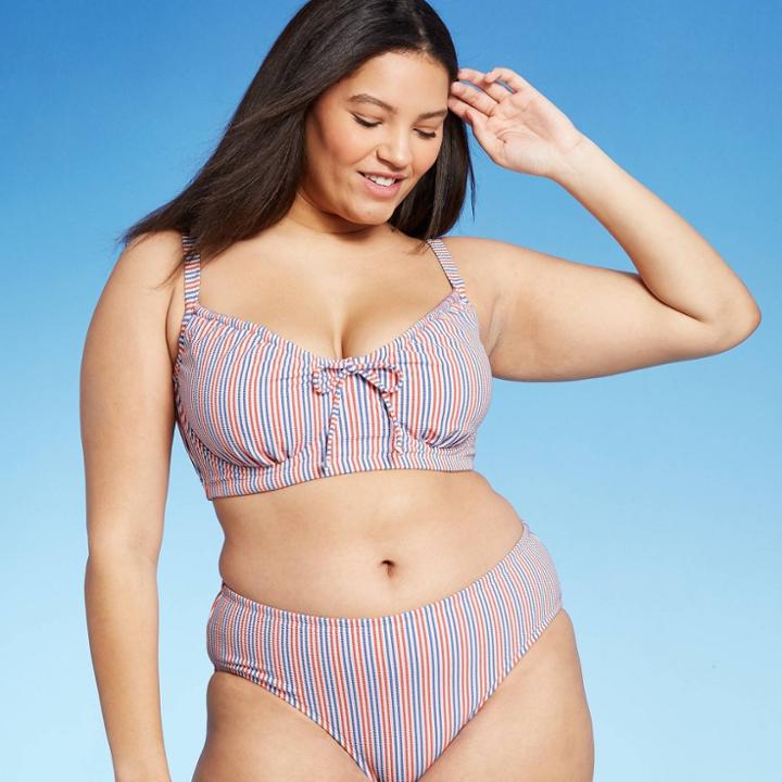 Juniors' Plus Size Textured Shirred Underwire Bikini Top - Xhilaration Multi