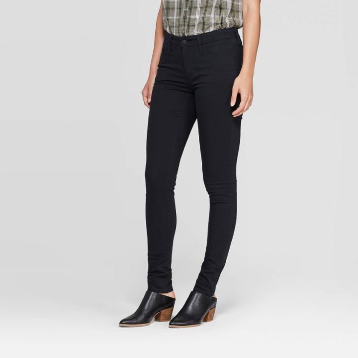 Petitewomen's Mid-rise Skinny Jeans - Universal Thread Black