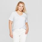 Women's Plus Size Short Sleeve V-neck Essential T-shirt - Ava & Viv